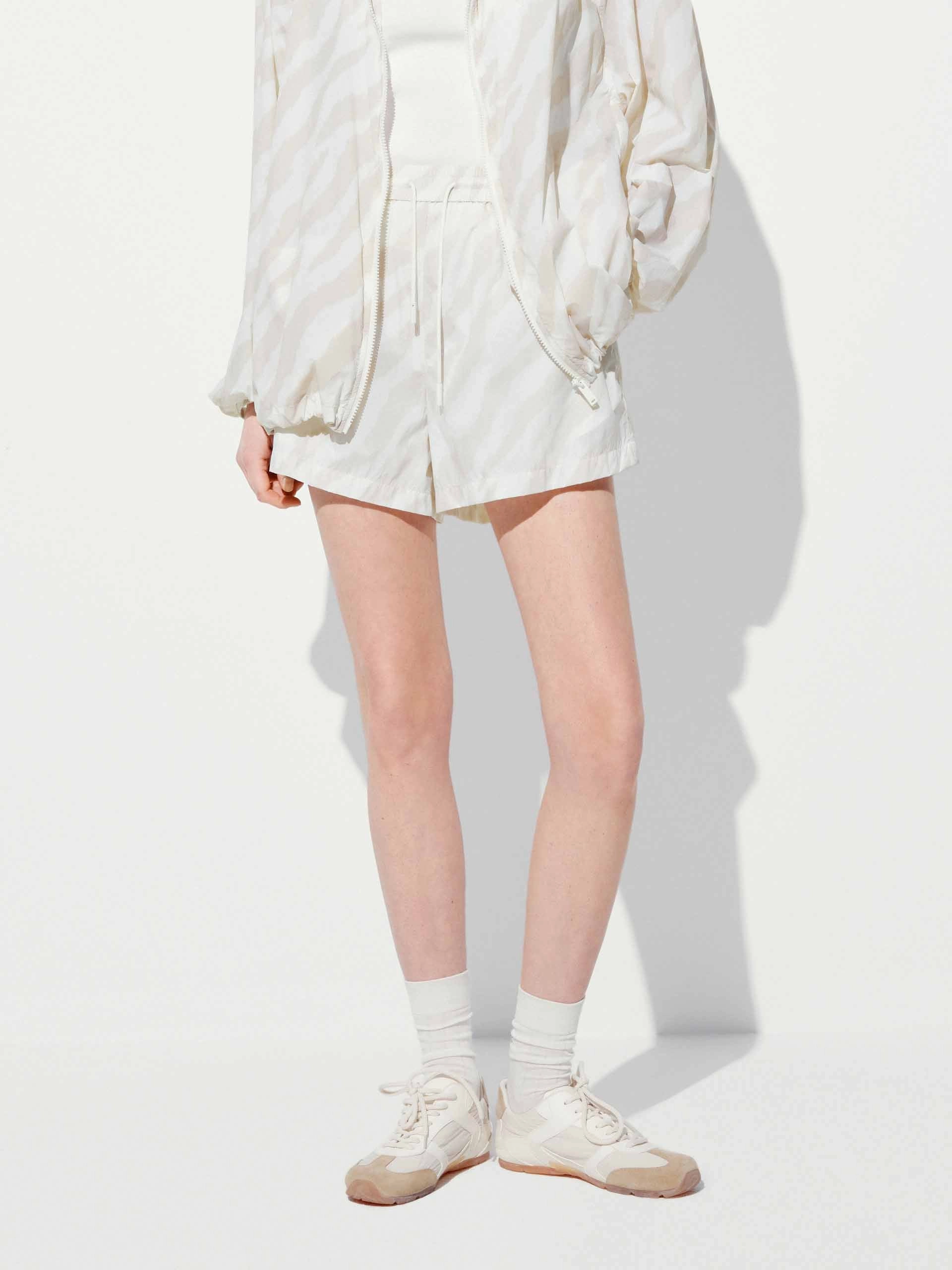 DIY project UPF Sun Protection Zebra Pattern Elastic Shorts