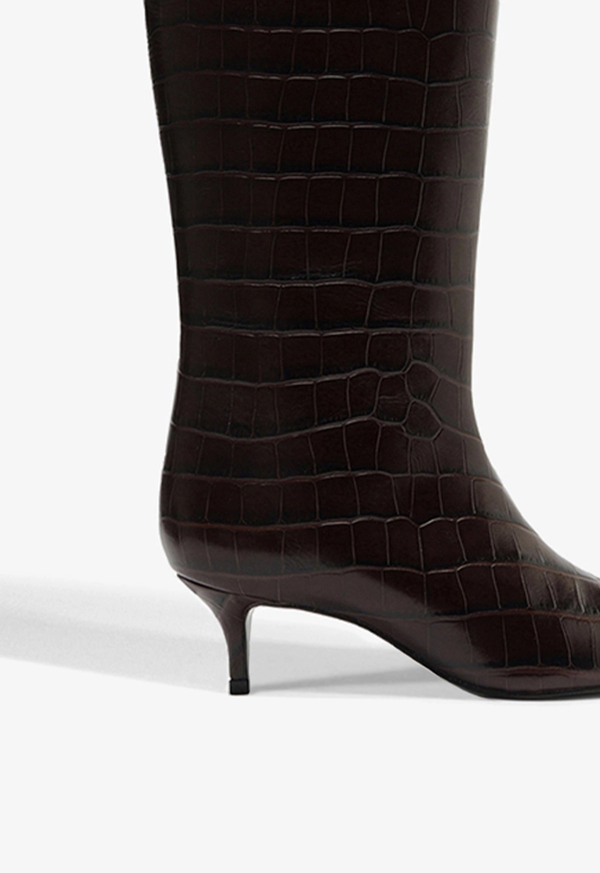 Low Profile Active Nomad Maryana Lo Wide Boot