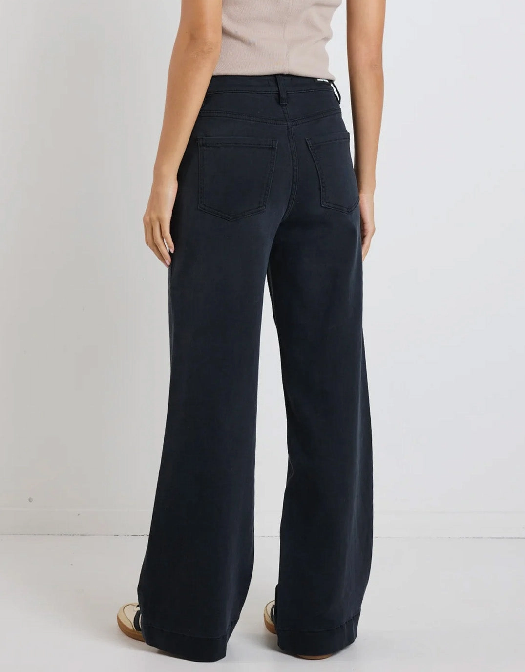 Daily Basic Zoey High Rise Stretch Denim Jean - Black