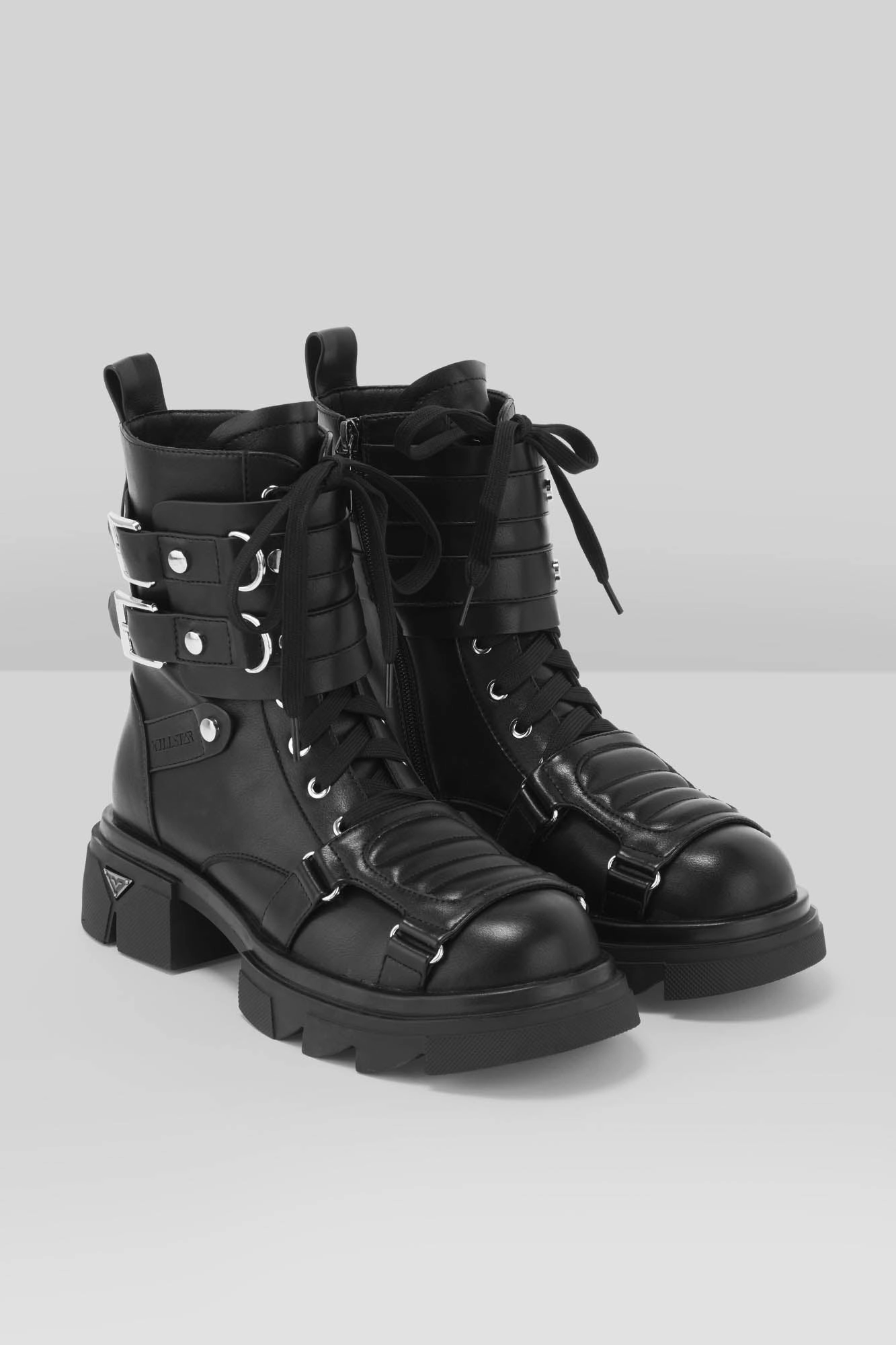 Step Control Bold Red Dark Machine Boots