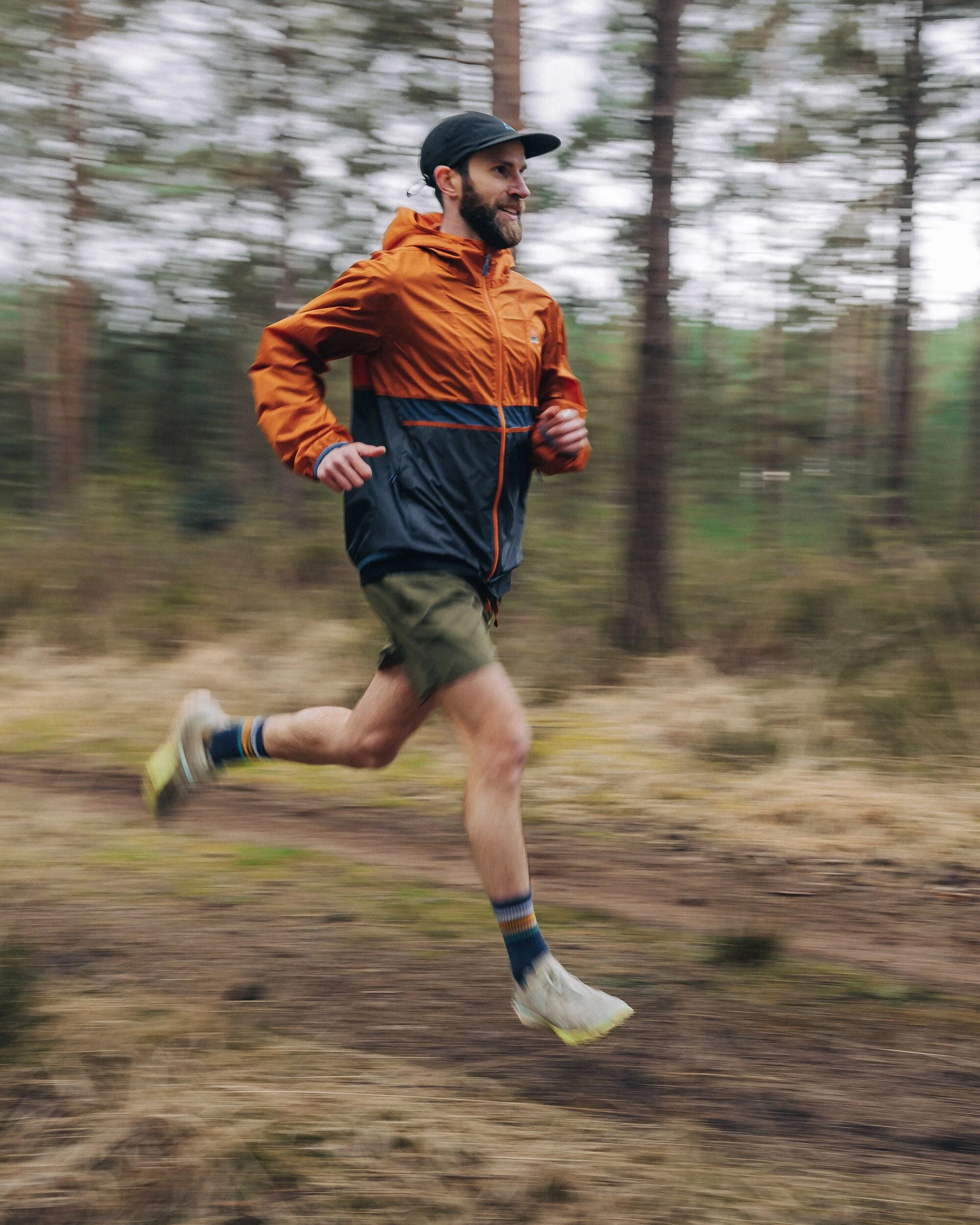 Gusto Recycled Windshell Jacket - Sunset Orange/Charcoal Secure Internal Pockets