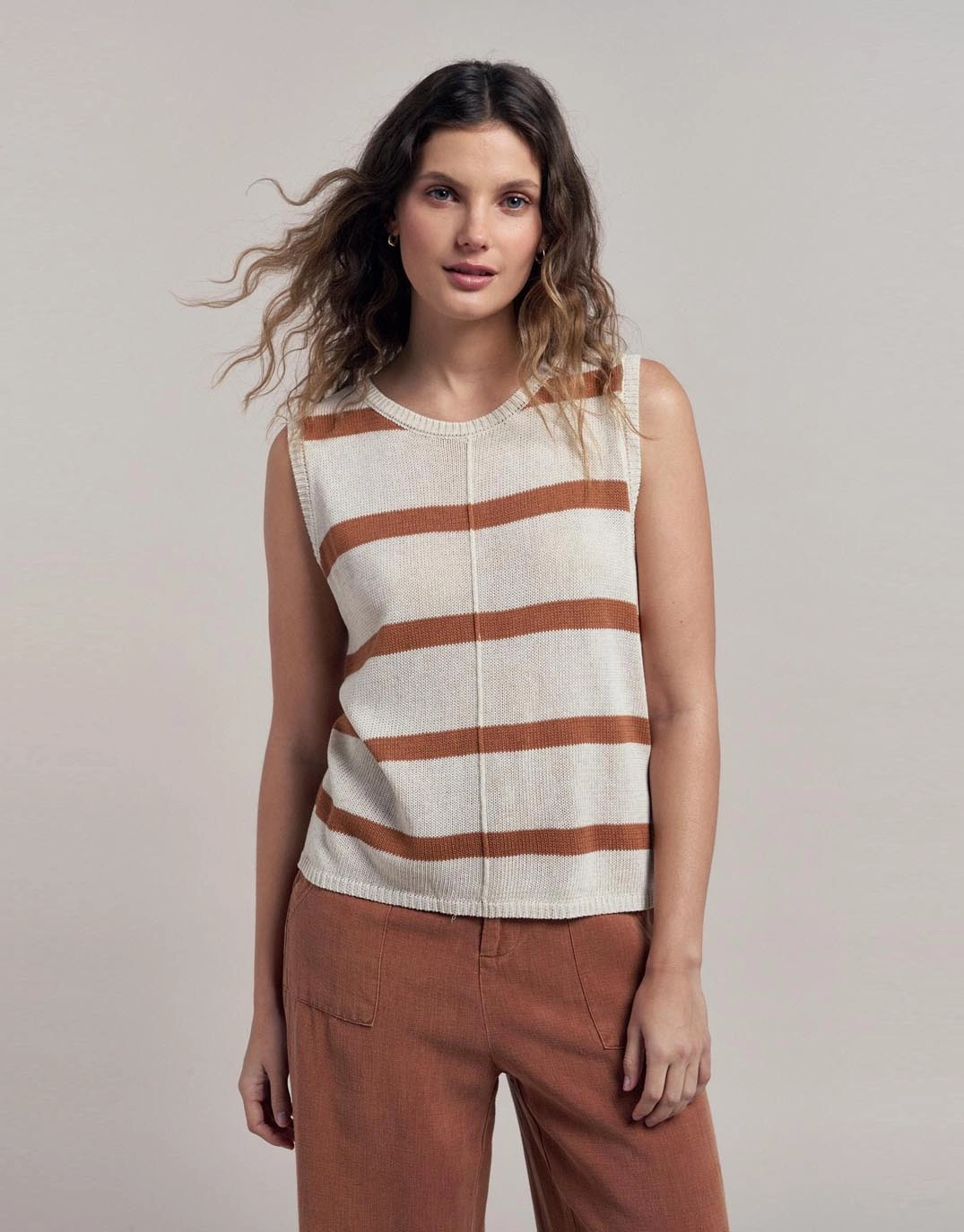 Ventilated Back Mesh Backed Panels Ivy Knit Tank - Natural/Terracotta