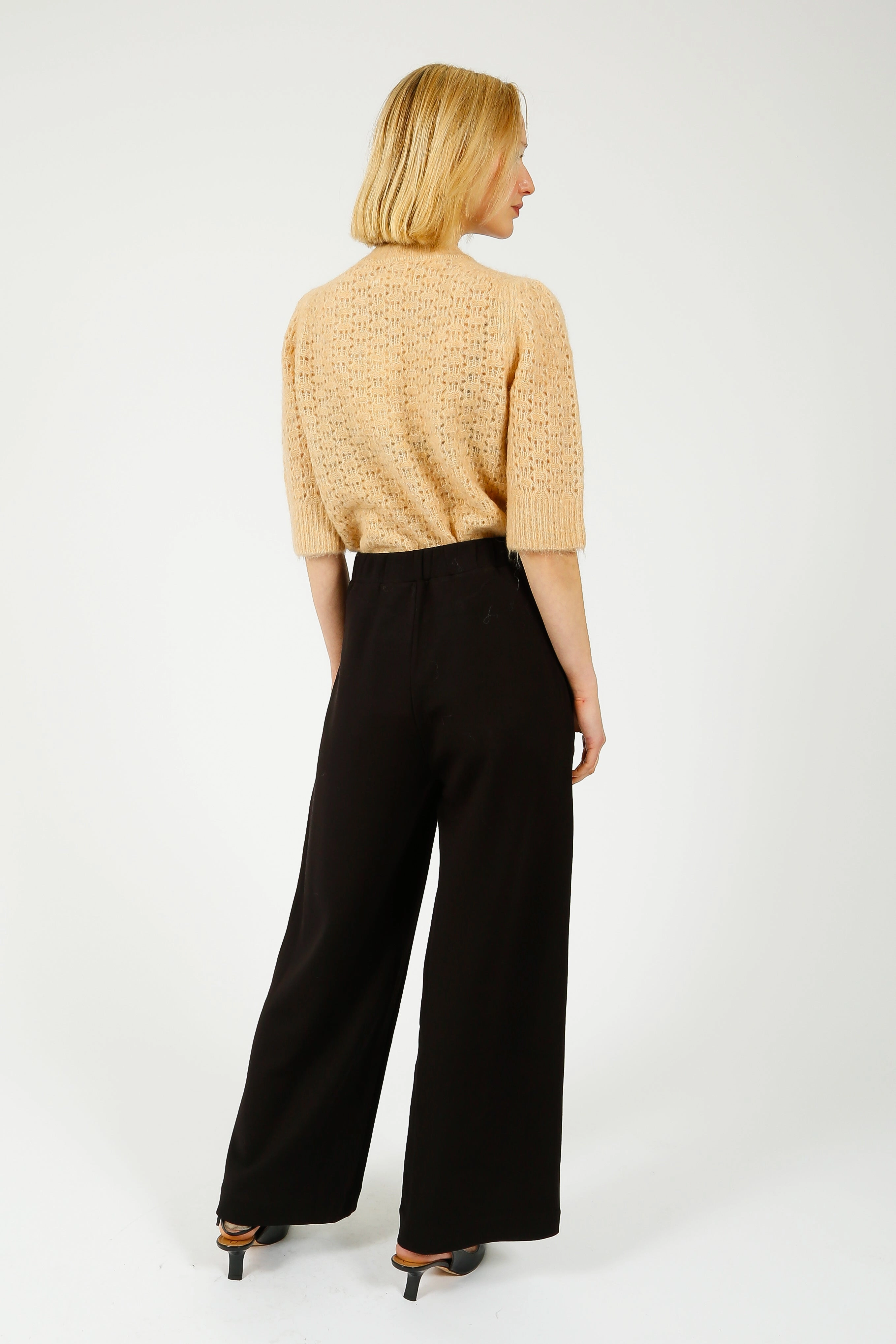 IW Gincette Pants in Black Cozy Wear Travel Essential
