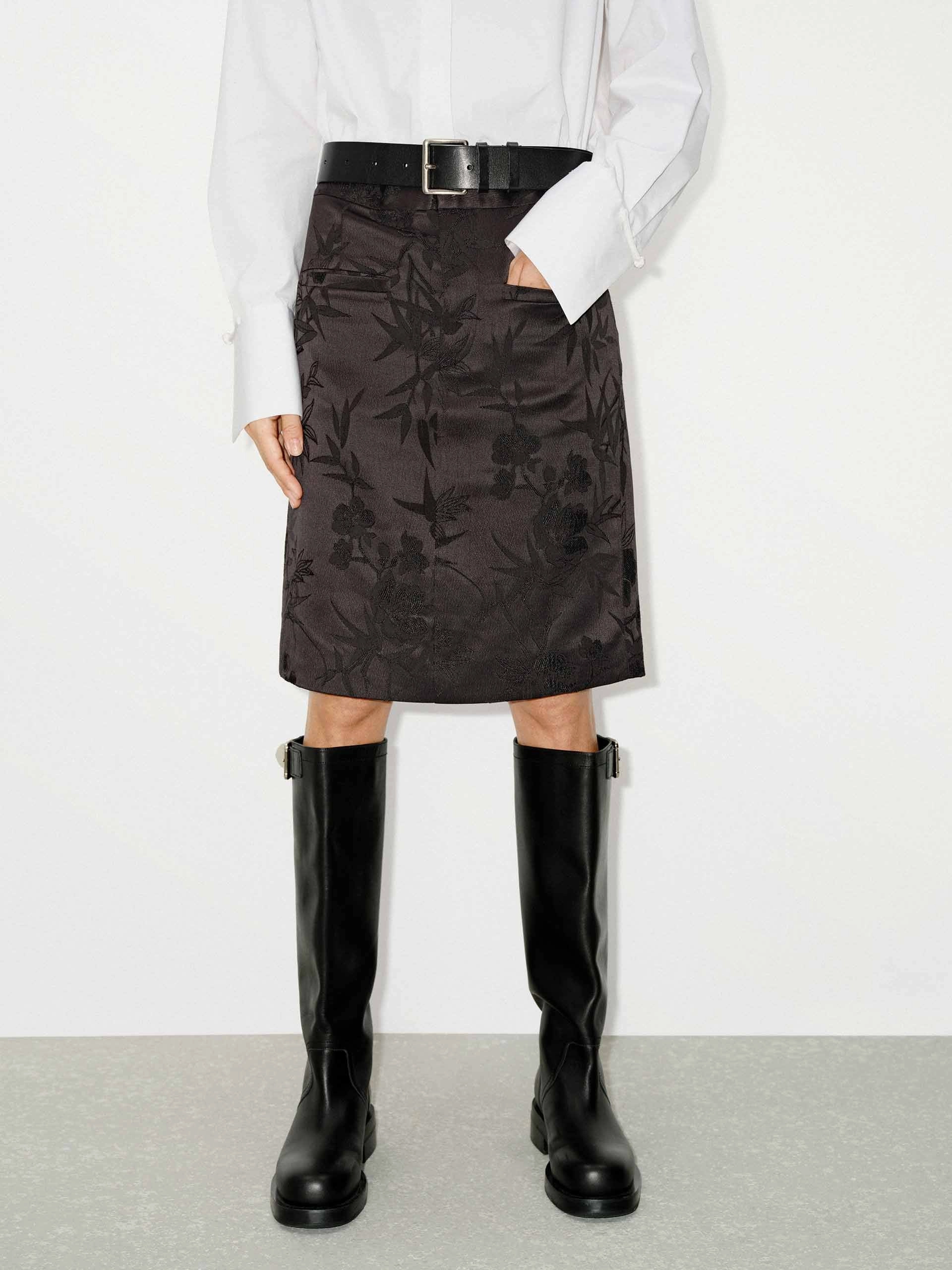 Adjustable Hem High Waist Jacquard Detail Slit Skirt