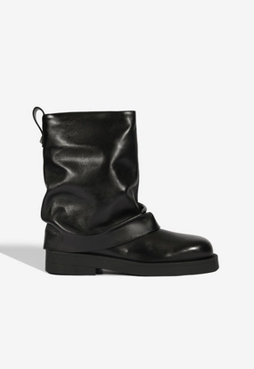 Classic Core Outdoor Explore Keira Cloak Leather Bootie