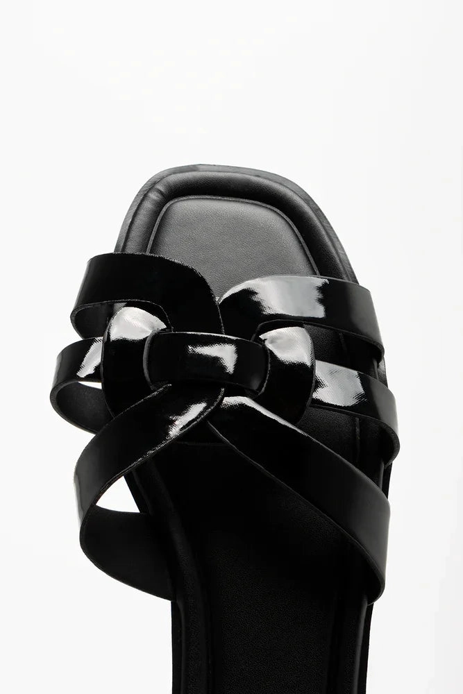 Summer Travel Footwear Knot Mule Sandals Black