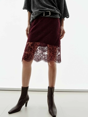 Elegant Flow Signature Detail Lace Detail Midi Skirt