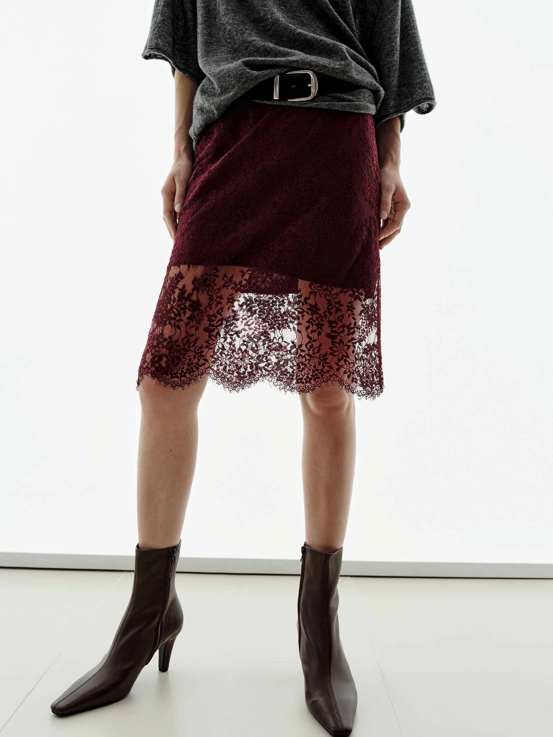 Elegant Flow Signature Detail Lace Detail Midi Skirt