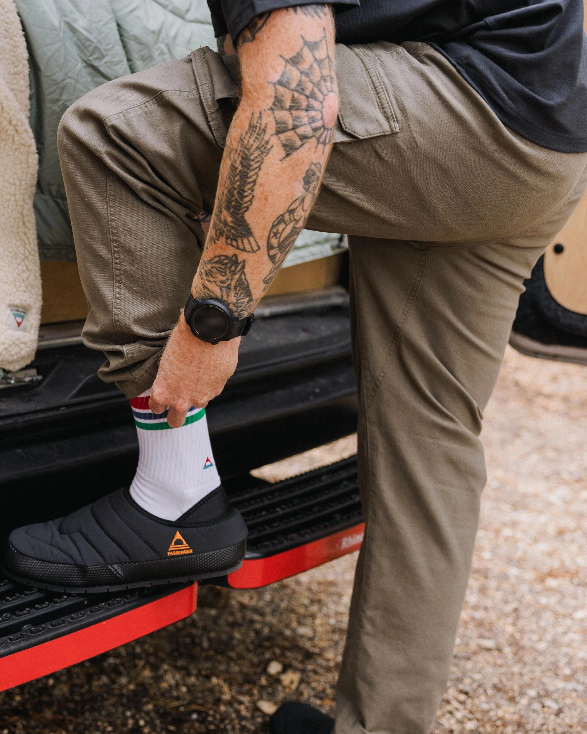 slim cut Smart Comfort Lakeside Cargo Cotton Trouser - Dusty Olive