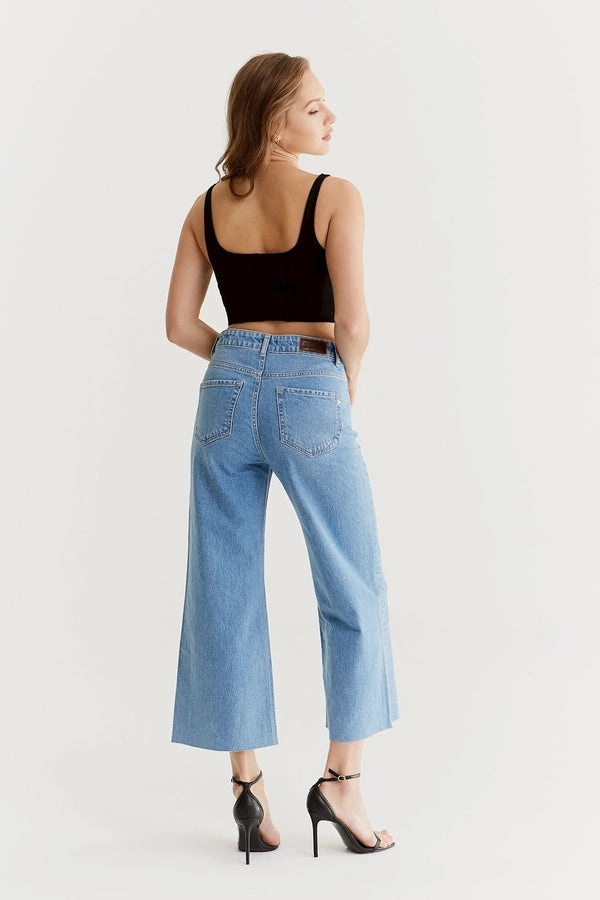 Larissa  - Pant - Light Blue Yoga Ready