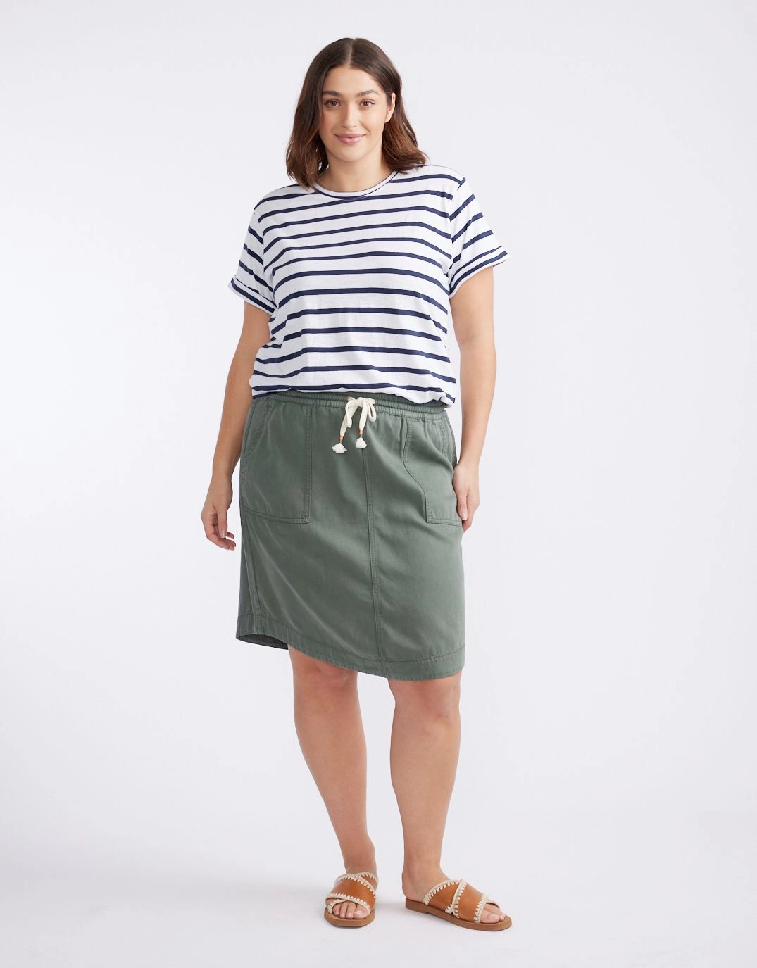Modern Smart Turn Back T-Shirt - White/Navy Stripe