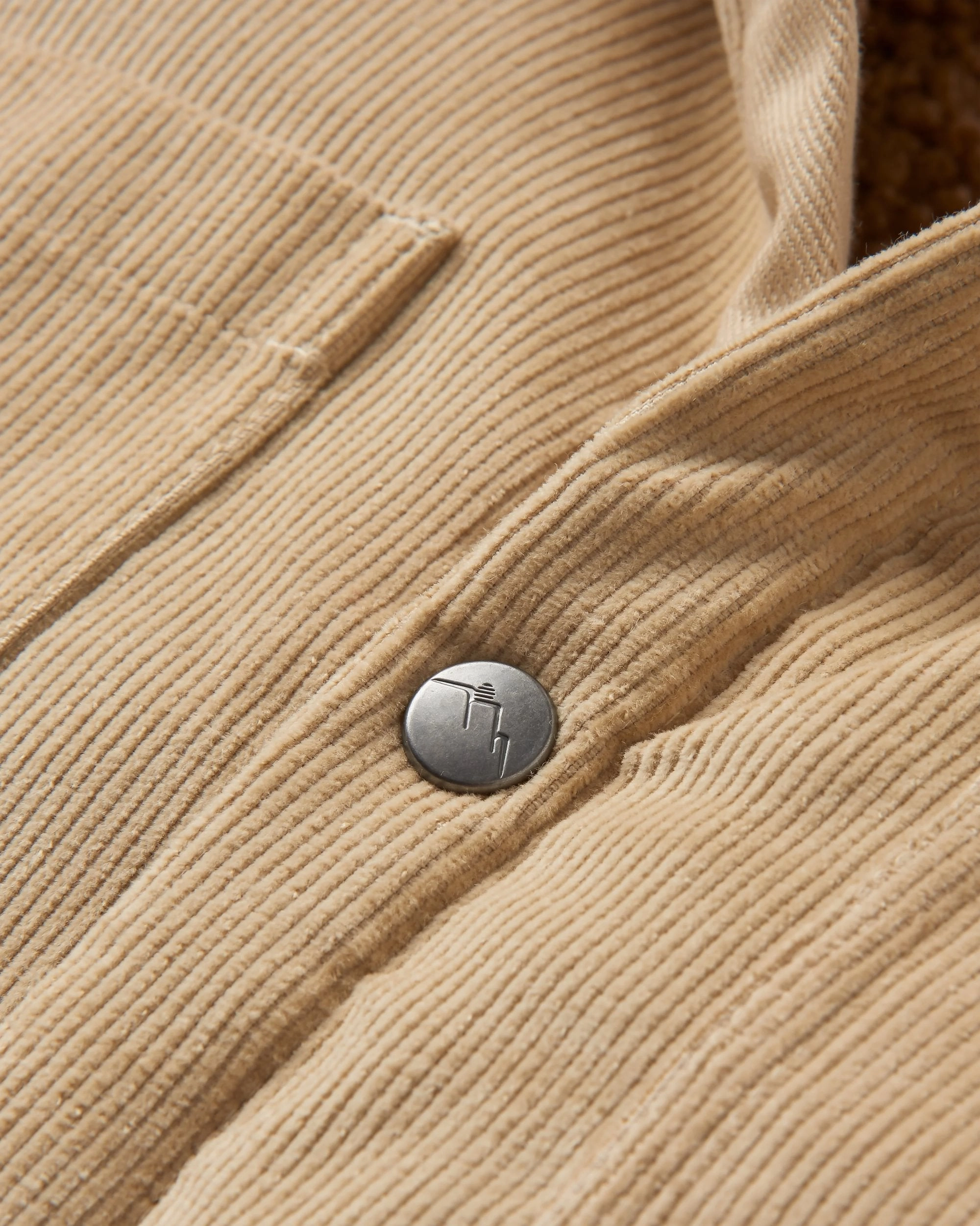 Ventilation System Kodiak Sherpa Lined Cord Overshirt - Stone