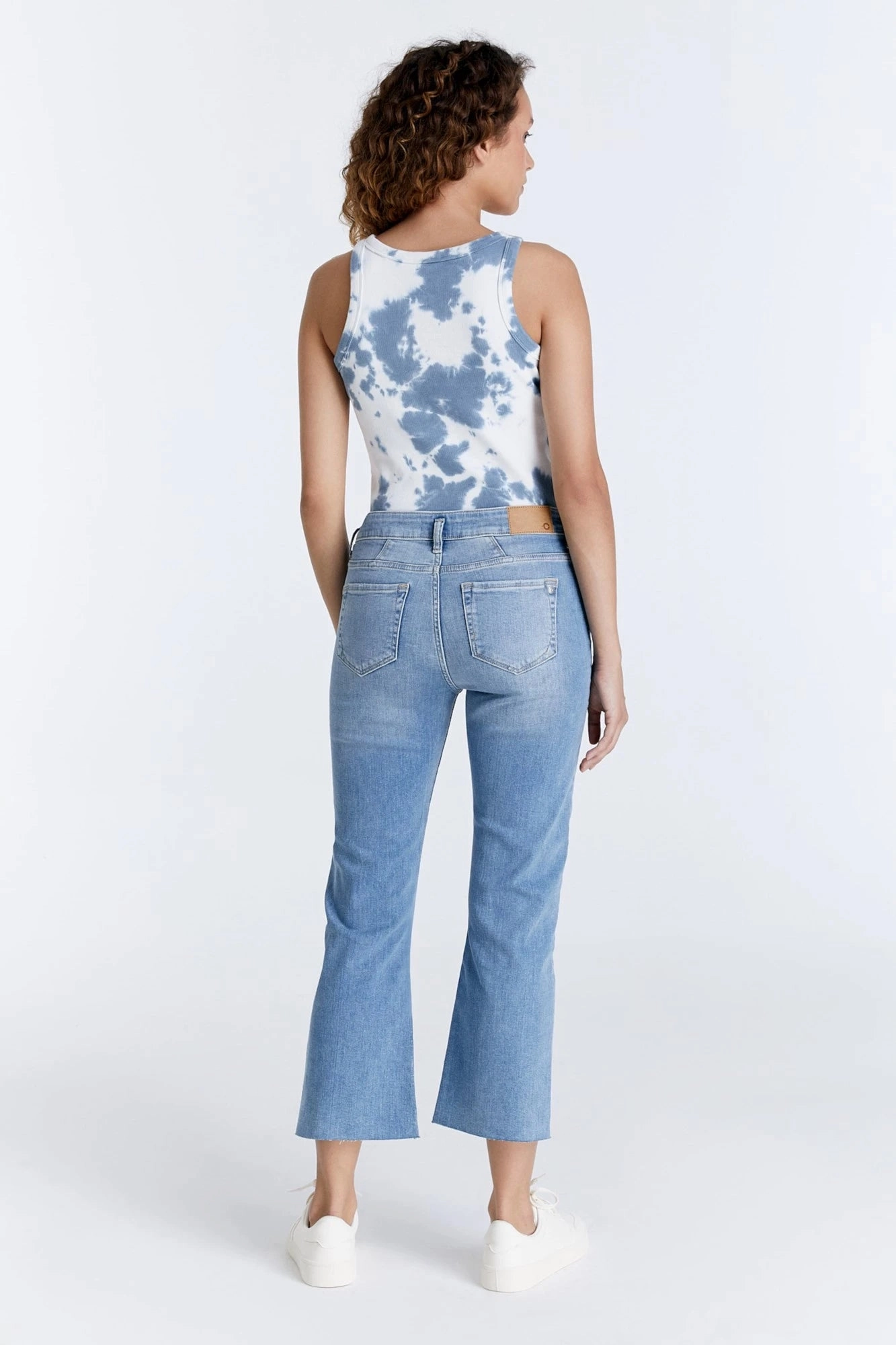 Minimal Waist Irene Denim Cropped Jeans - Light Blue
