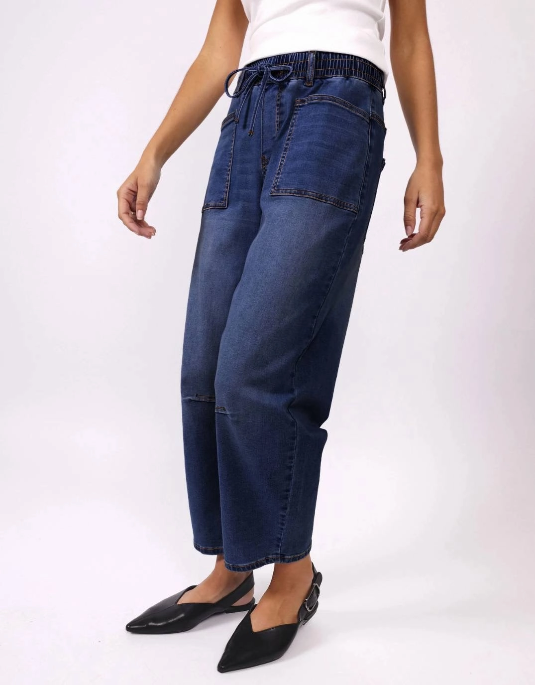 Leo Barrel Jeans - Ink City Walk Casual Friday Urban Explorer Picnic Style