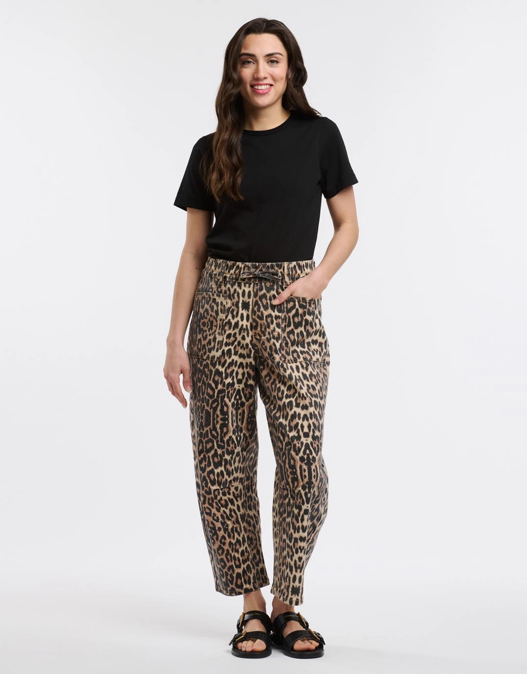 Leo Barrel Jeans - Leopard Print Trend Design Cozy Feel