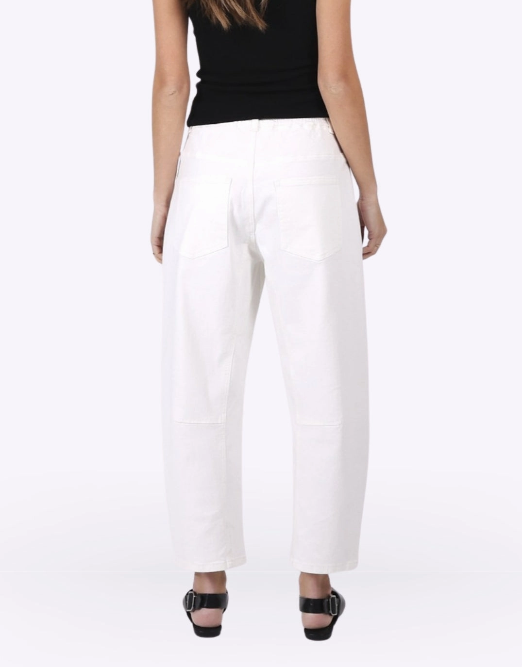 Leo Barrel Jeans - White Minimalist Trendy Everyday Multi Pocket Utility