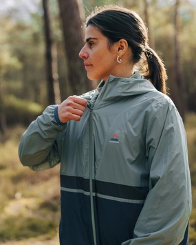Logo Free Style Adjustable Cuff Viento Recycled Windshell Jacket - Pistachio/Dark Denim