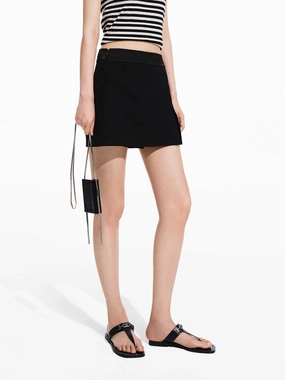 Fade Resistant Material Mini Length Slit Skort