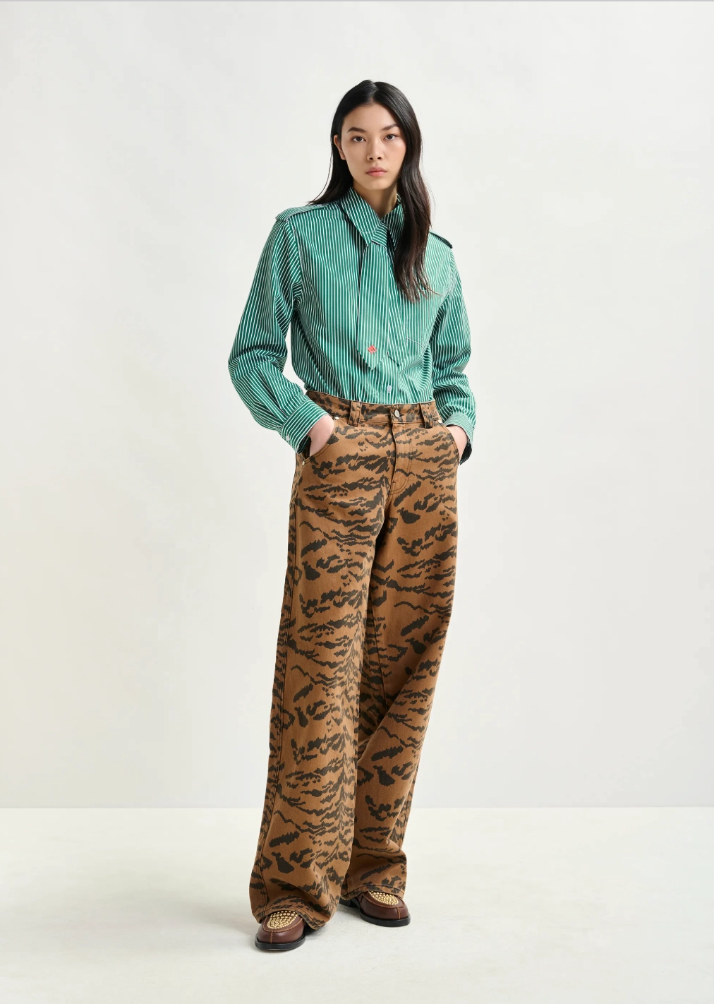 Essentiel Antwerp Impeccable Printed Jeans Button front Sustainable Material Blend