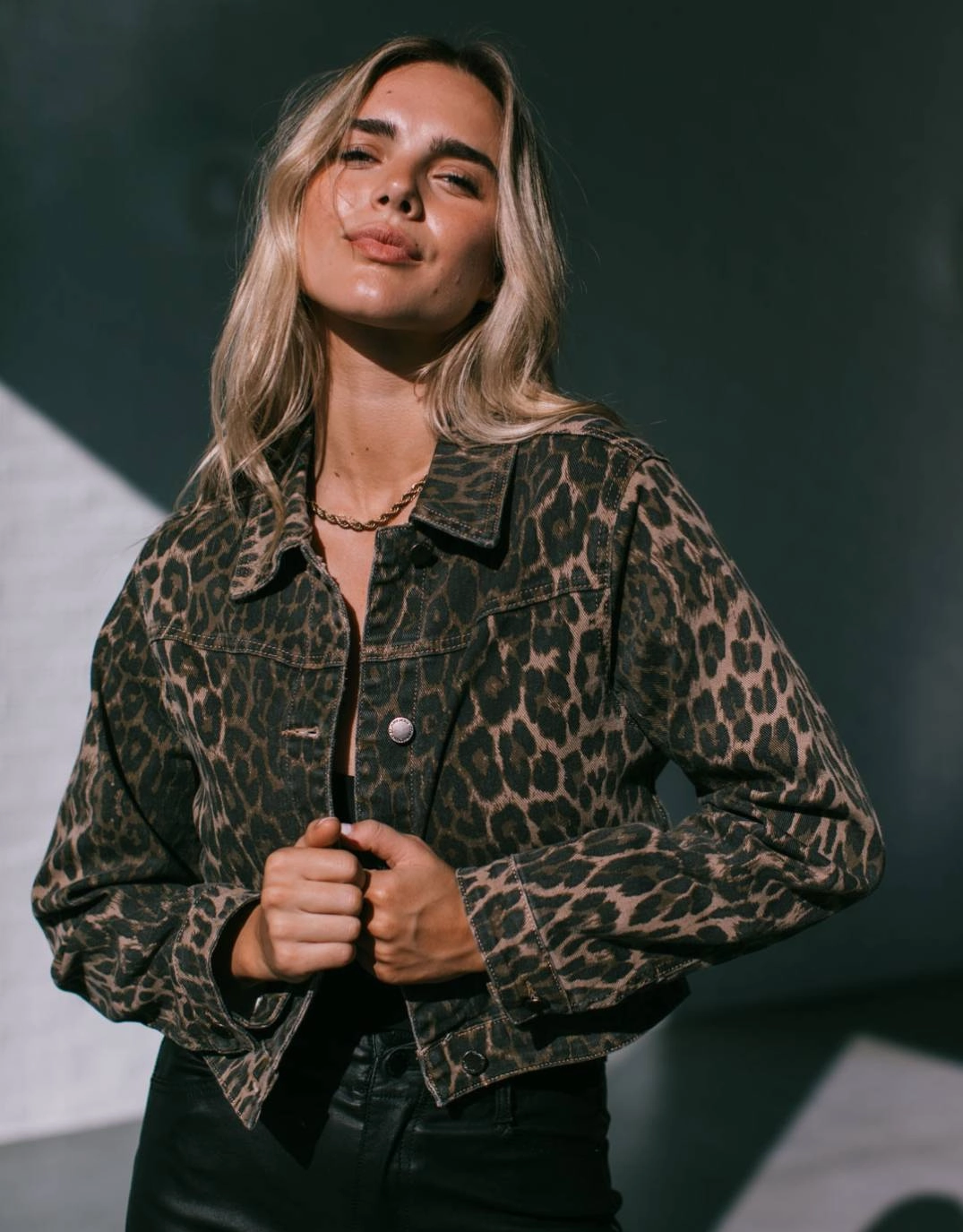 Reese Stretch Denim Jacket - Leopard Street Comfort