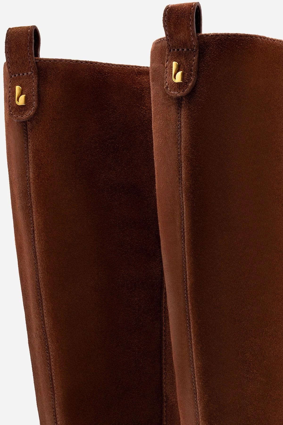 Florencia Boot In Burnt Umber Suede Insulated Rainy Day Commuter Denim Touch
