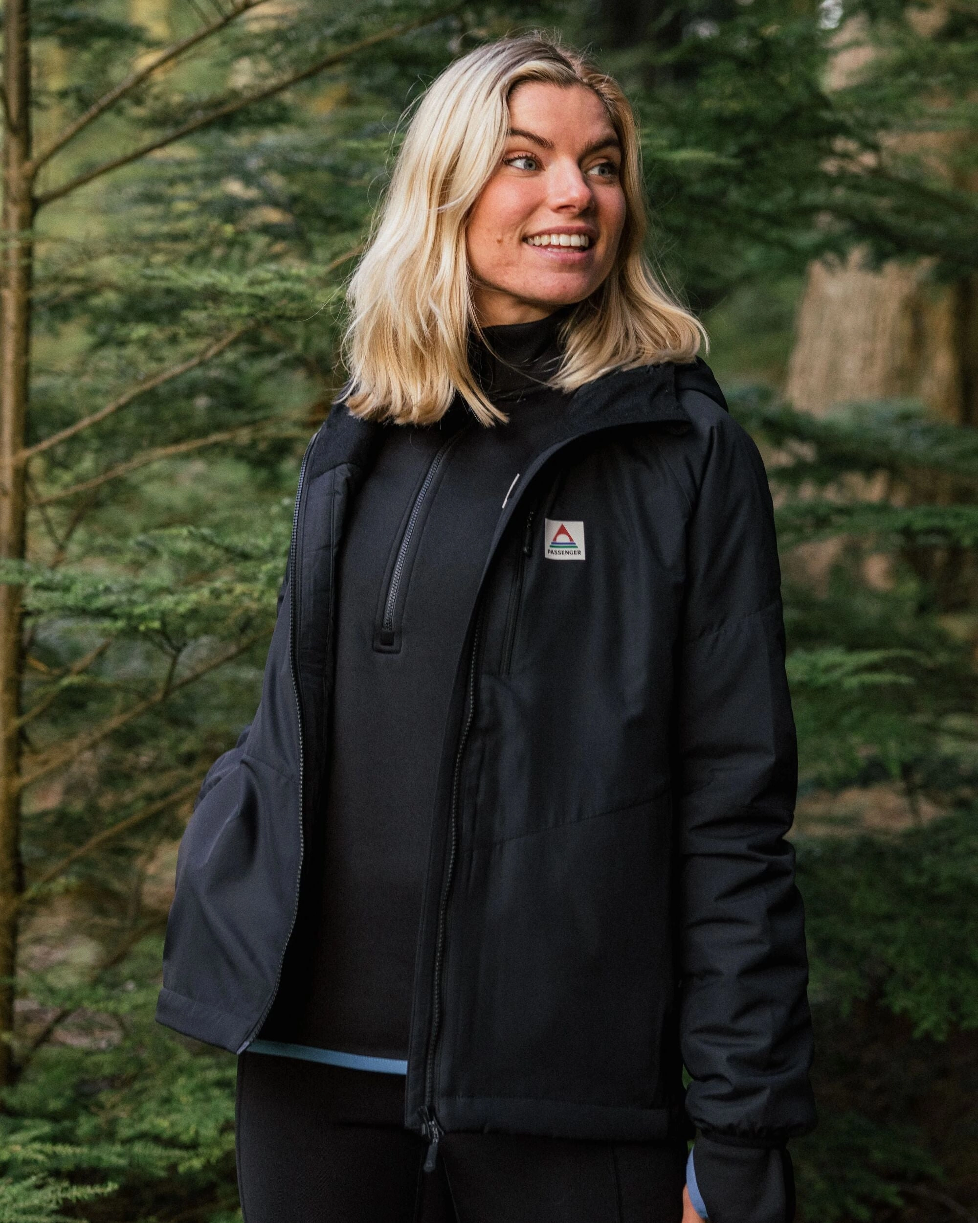 Shasta Lightweight Recycled Thermore? Insulated Jacket - Black Two Tone Design