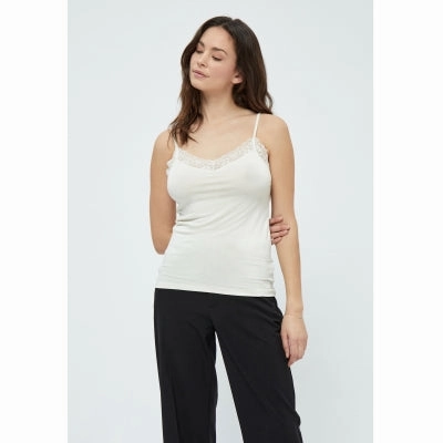 4204420  Rosalinda Top - Gardenia Reinforced Stitching