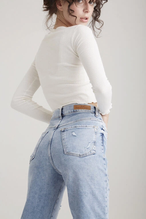 Lynn - Pant - Light Blue Destroyed - L30 Stretchable Design Free Movement