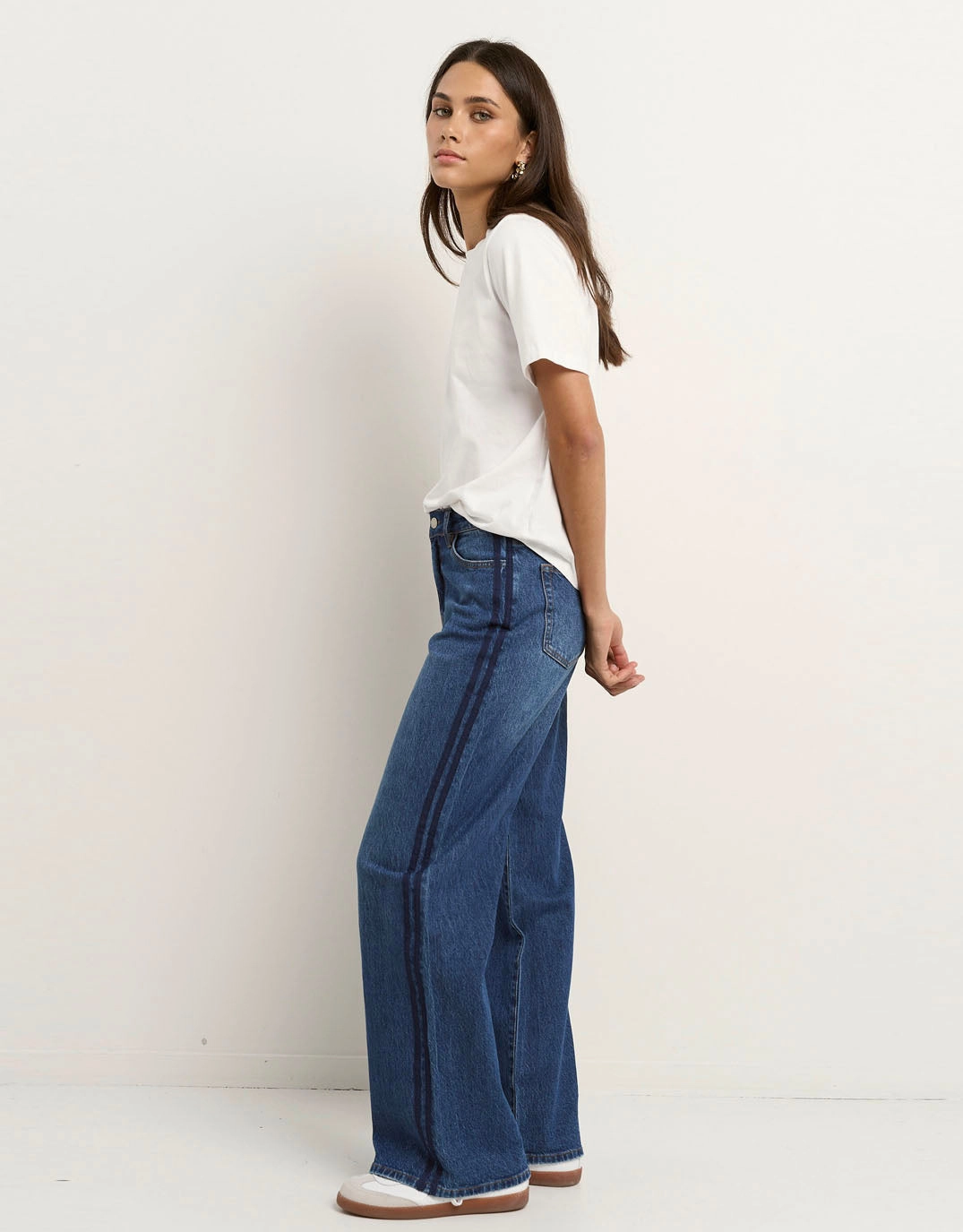 Street Essential Casual Days Manhattan Mid Rise Side Stripe Wide Leg Jean - Mid Blue