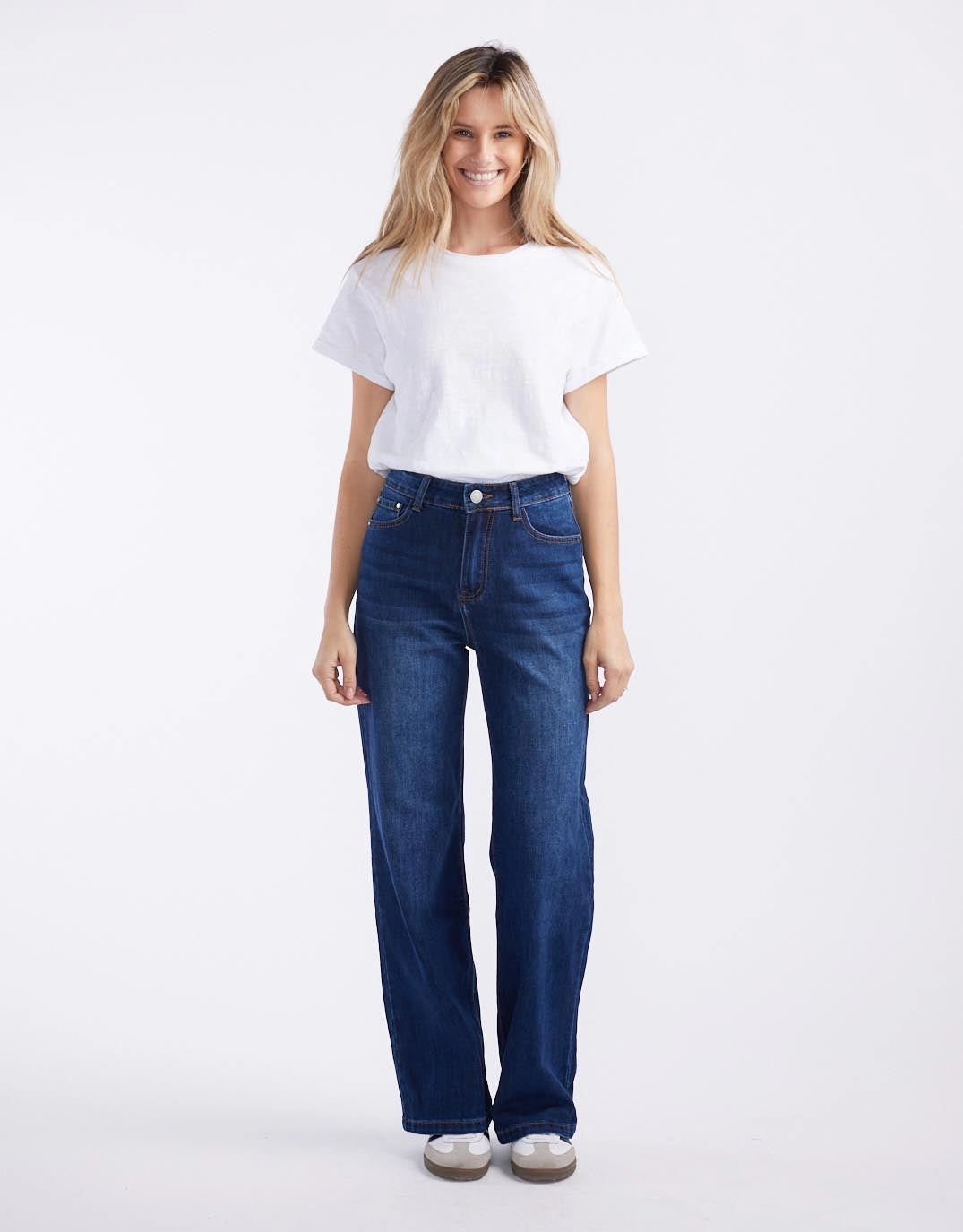 High Quality Classic Wear Earthy Marlowe Stretch Straight Leg Jean - Dark Wash