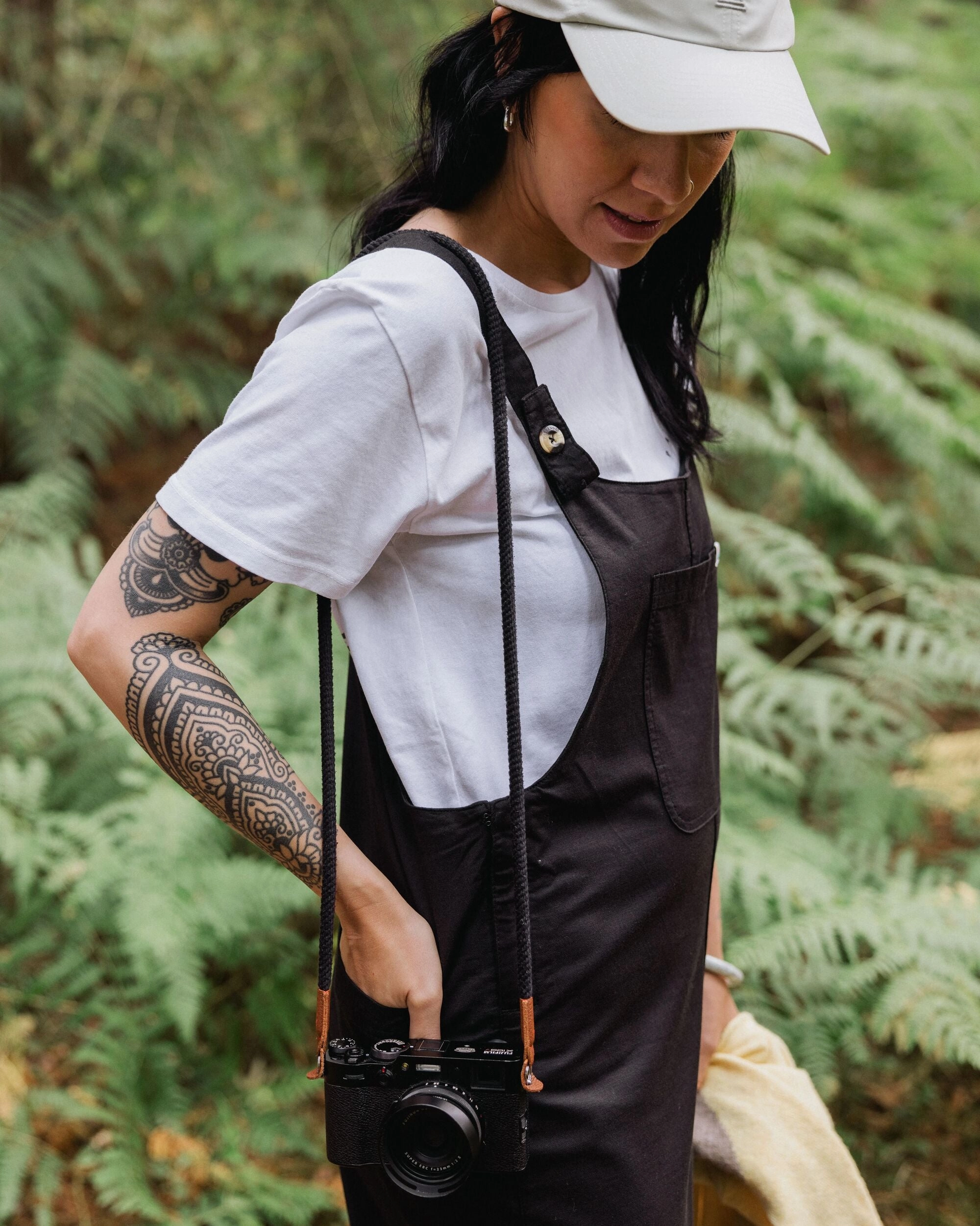 Feminine Cut Minimal Vibe Meadows Organic Cotton Dungarees - Black