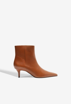 Mikki Mid Bootie Steel Cap Breathable Design