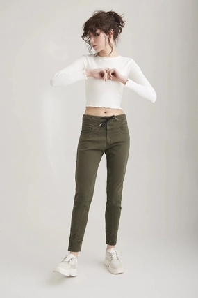 Mila  Slim Jogger Pant - Khaki - 29" Inseam L02 Comfy Flex