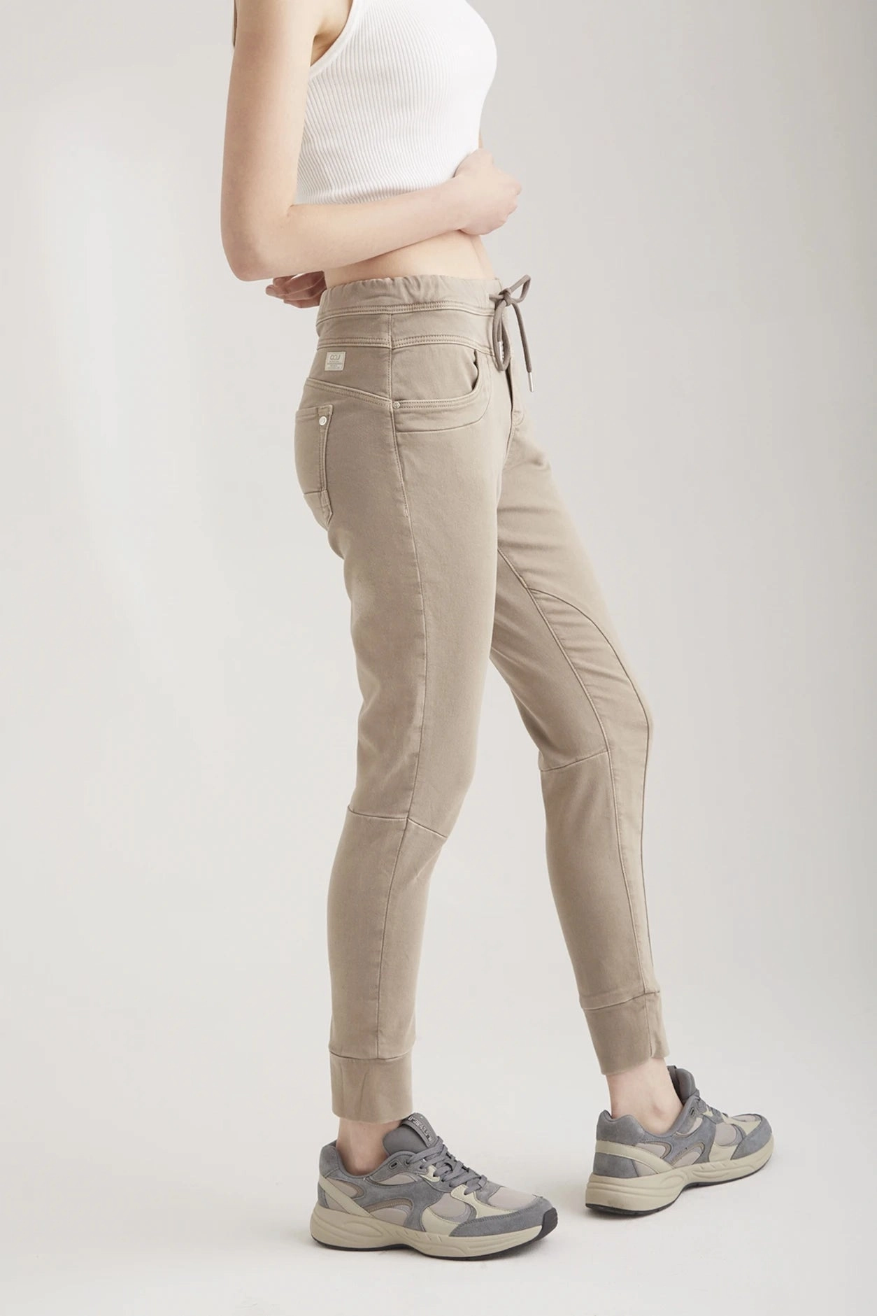 Light Design Mila  Slim Jogger  Pant - Moonrock  - 29" Inseam L02