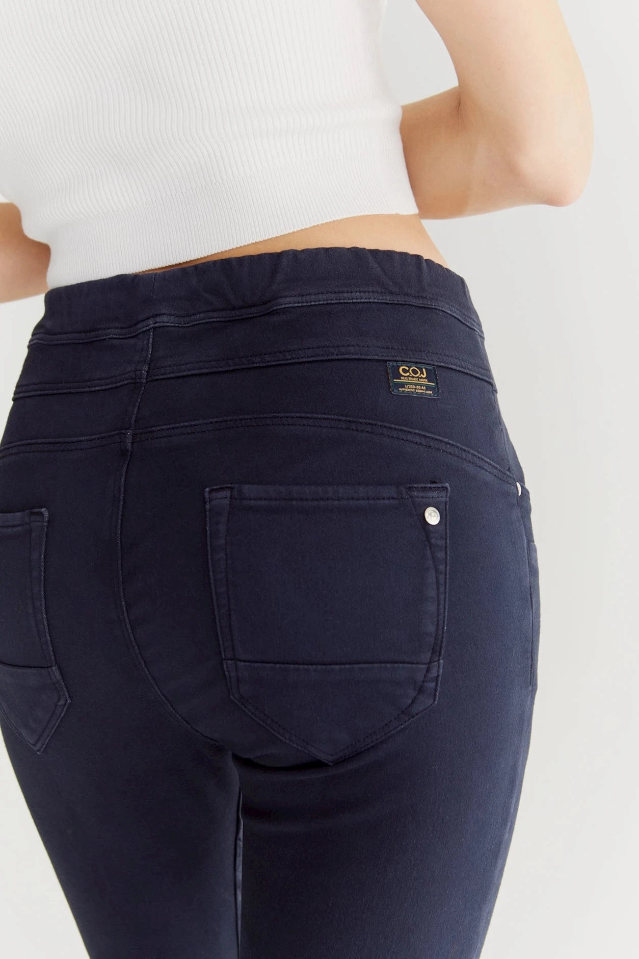 Mila Slim Jogger Pant - Navy - 27" Inseam L01 Relax Fit Wear