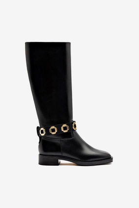 Protective Design Lace-Up Style Milan Flat Boot In Black Leather