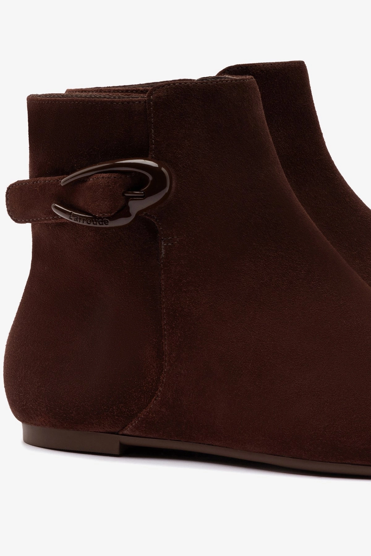 Soft Step Military Style Mini Verona Boot In Brown Suede