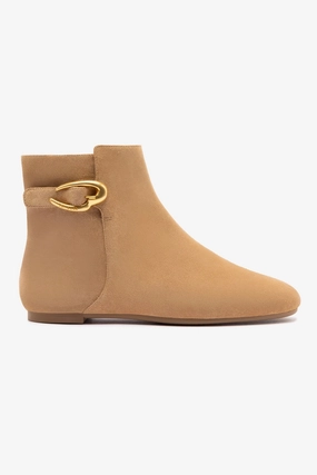 Slip-On Style Street Ready Mini Verona Boot In Peanut Suede