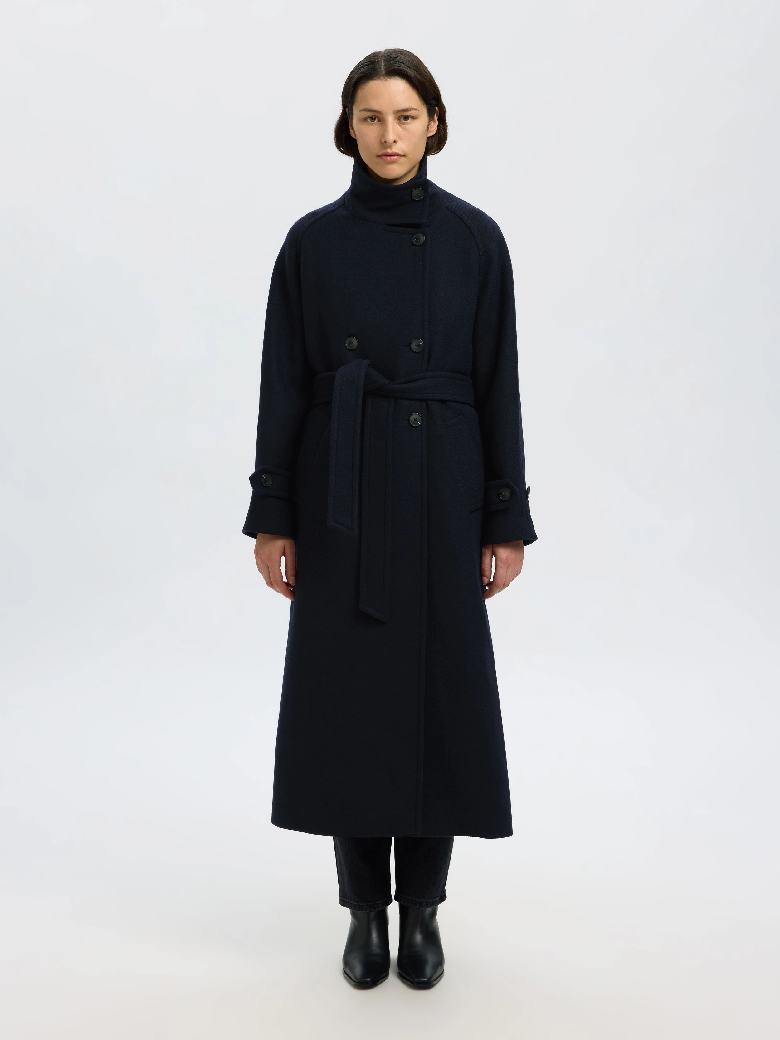 Fade Resistant Exterior Simple Layers SELECTED Madeline Manteco Coat in Sky Captain