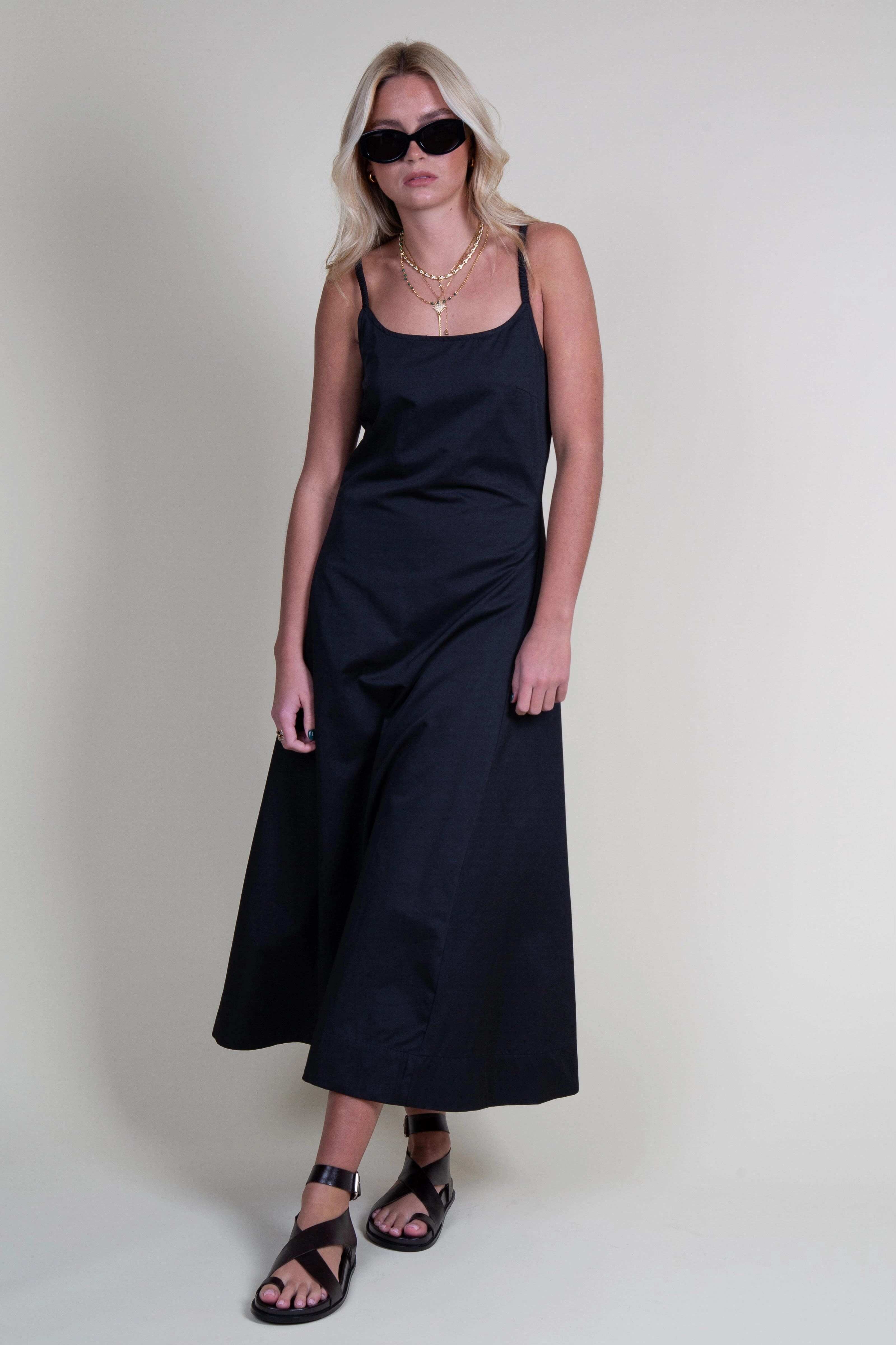MOD REF | The Jones Dress - Black Perfectly Styled
