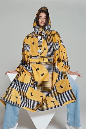 Rainkiss Sunset Smiley Waterproof Poncho Casual Feel Snag Free Fabric