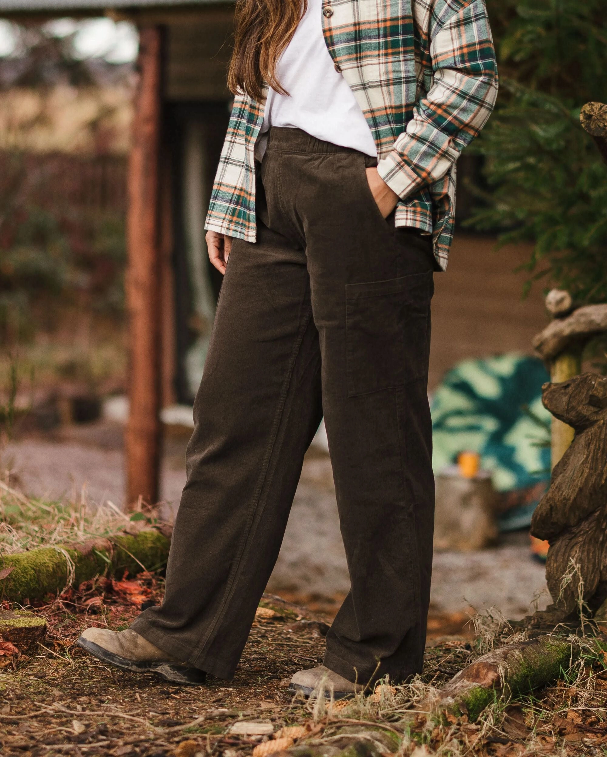 Abrasion Resistant Surface Someday Organic Cotton Corduroy Trouser - Coffee
