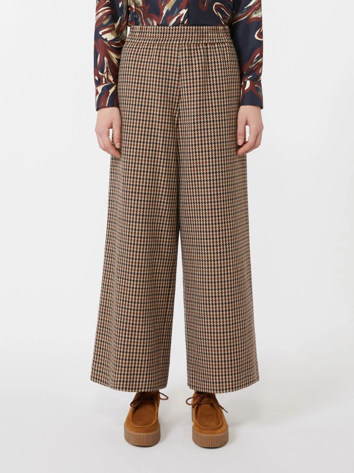 Weekend Max Mara Ebe Trousers in Red Purple Durable Fit