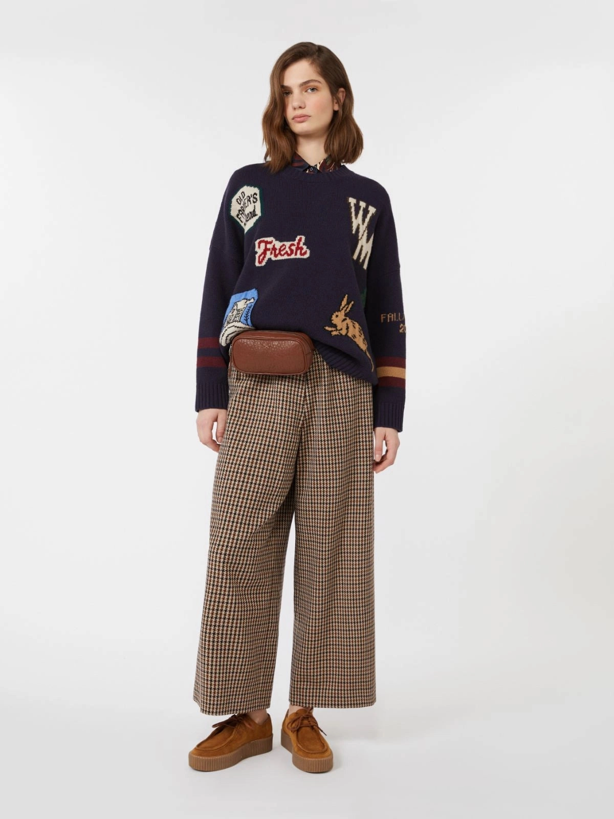 relaxed shape Cozy Touch Weekend Max Mara Ebe Trousers in Red Purple