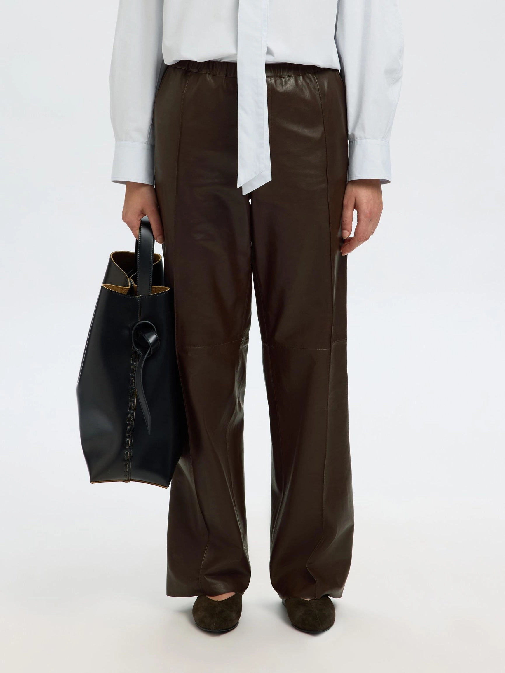 SELECTED  Boda Leather Pant in Delicioso Odor Control Treatment Flexible Fit