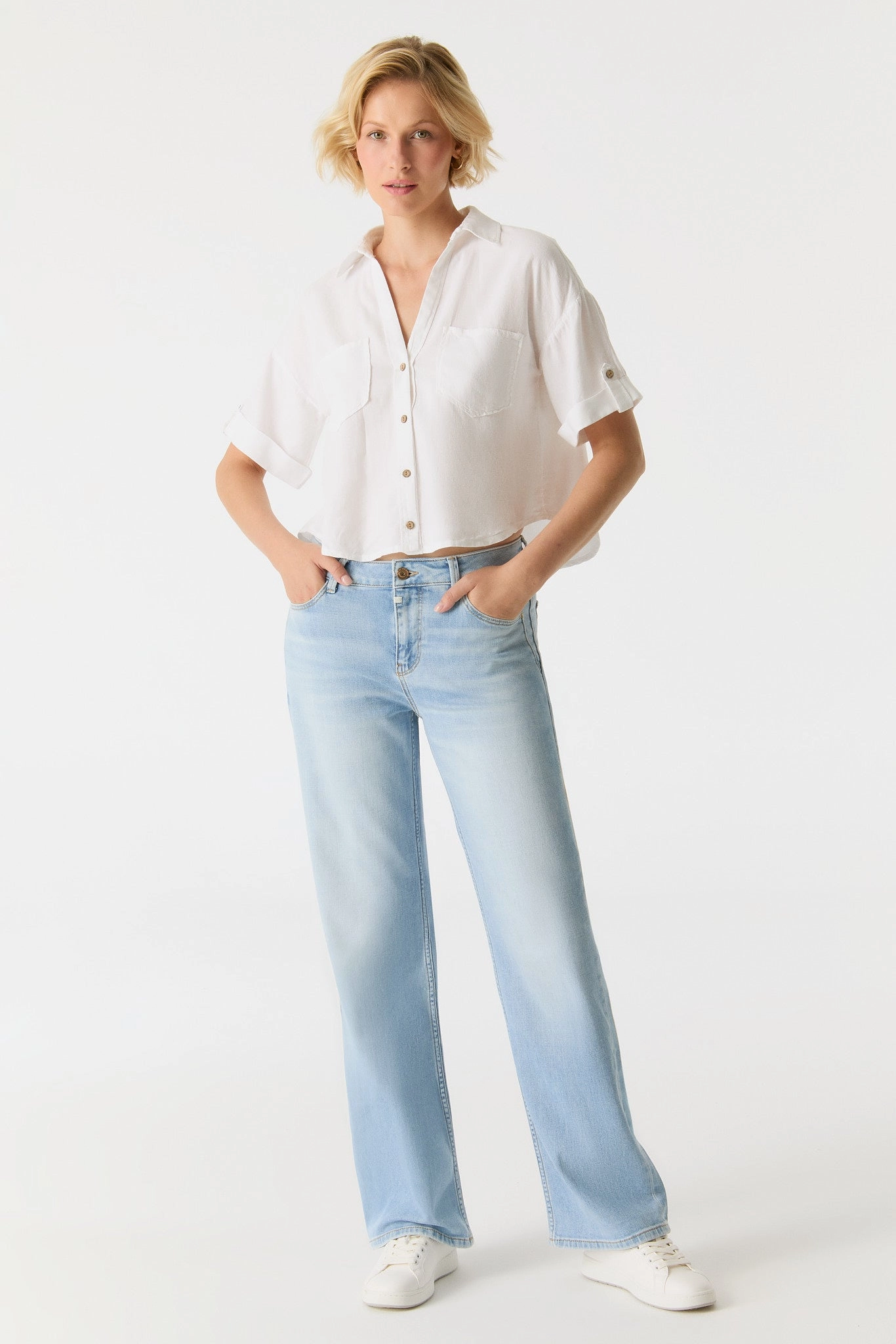 Classic Comfort AntiStaticFinish Nova Wide Straight Denim Pants - Light Blue L30