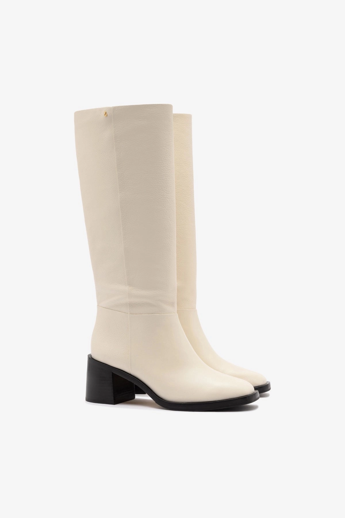 Ricky Boot In Ivory Leather Comfort Lining Windy Weather