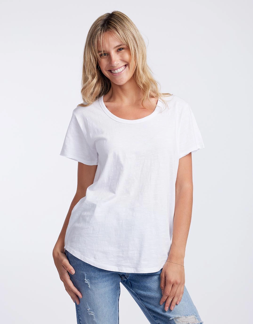Original Round Neck T-Shirt - White Relaxing Day