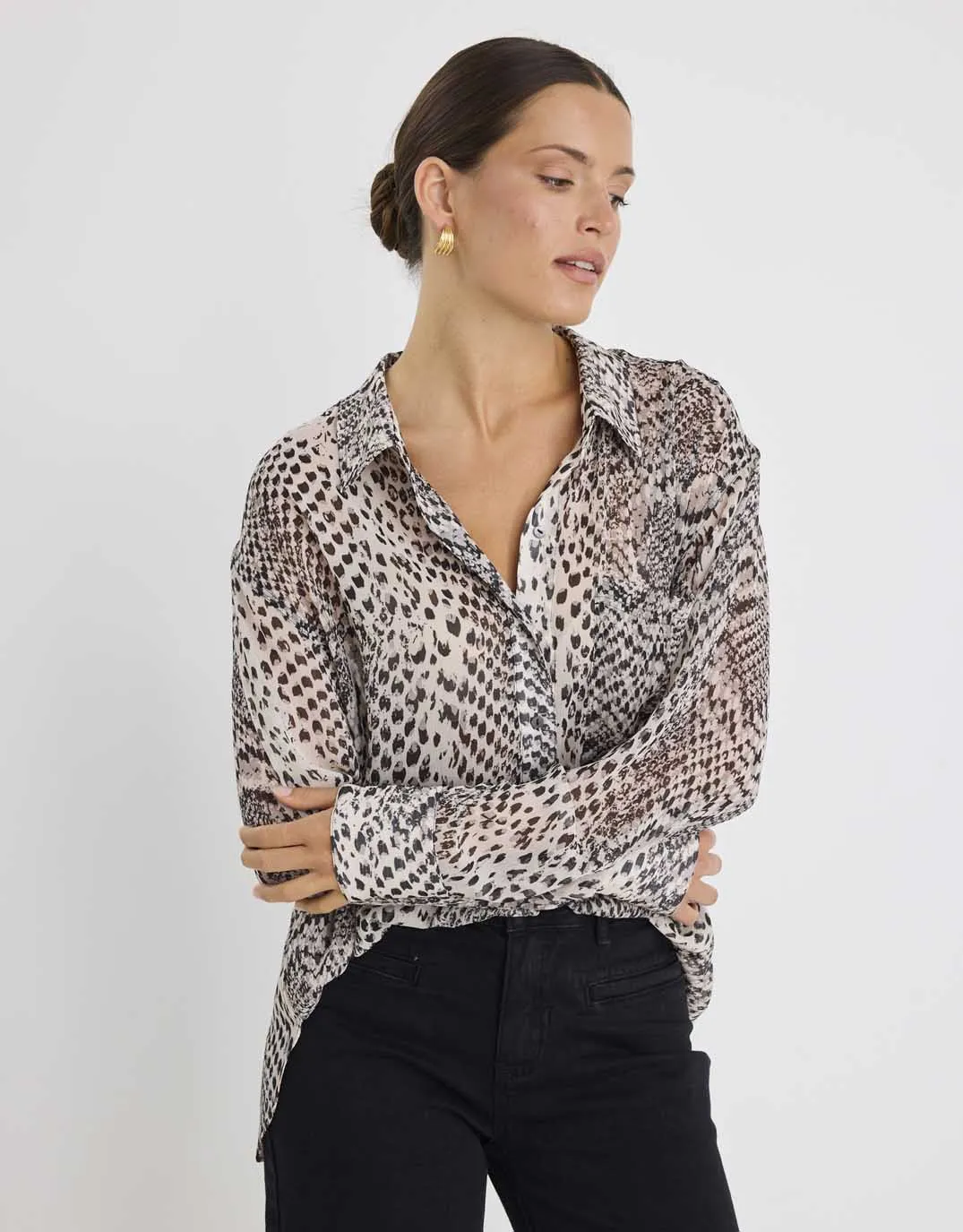 Waffle Weave Glossy Texture Felix Shirt - Charcoal Snake