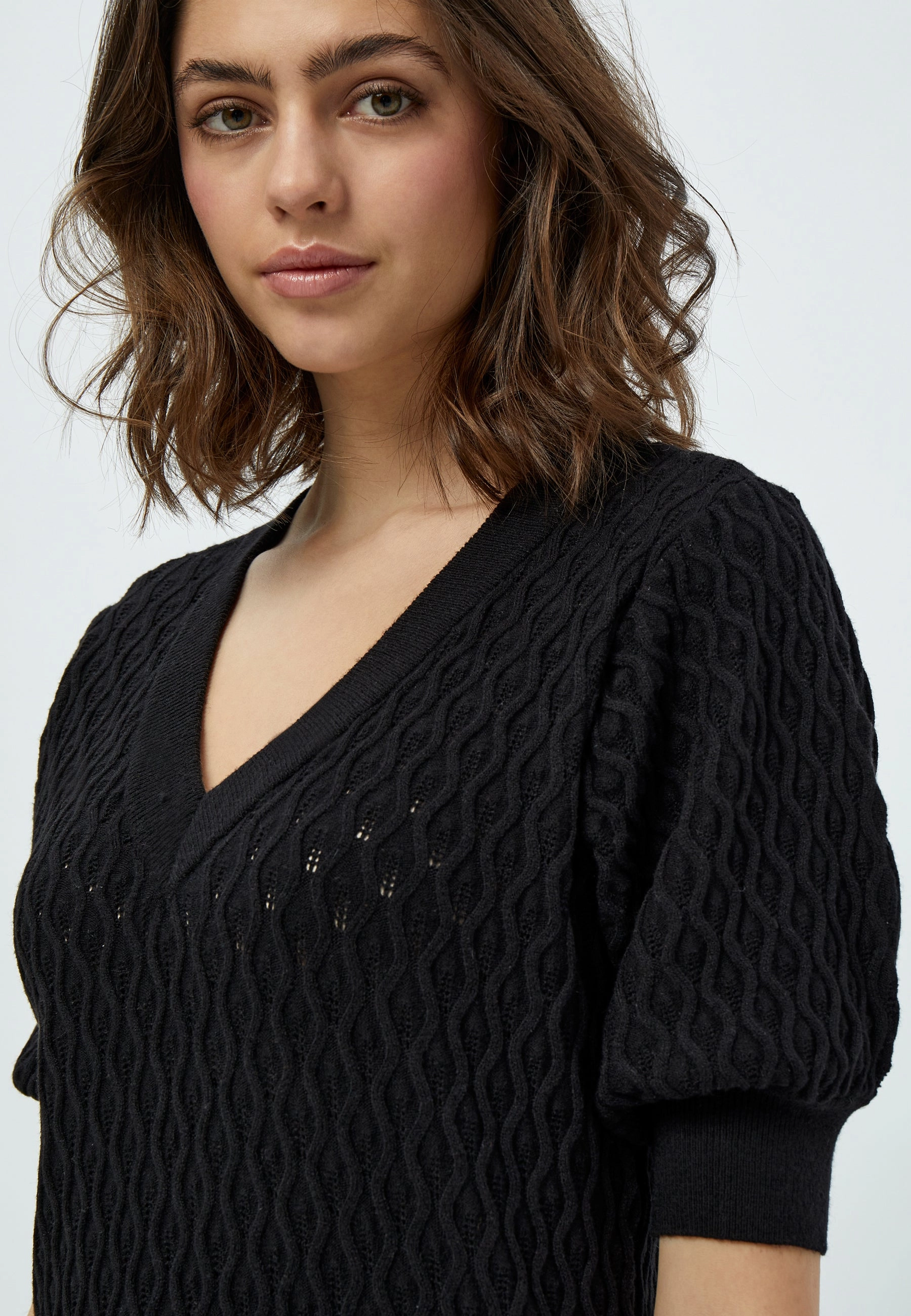 PC1718 Rosalia Puff Sleeve Sweater - Black LightReflective